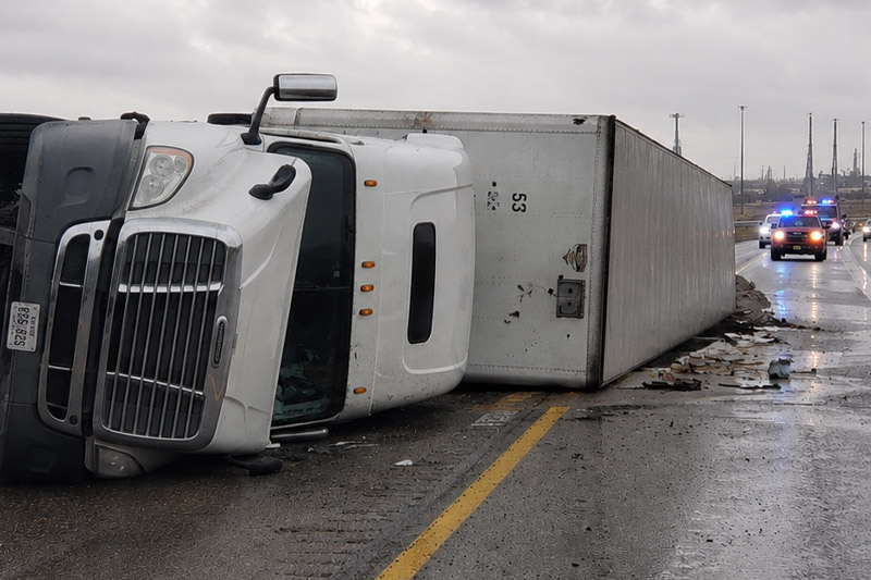 Odessa Heavy Duty Towing and Accident Recovery Team America Towing